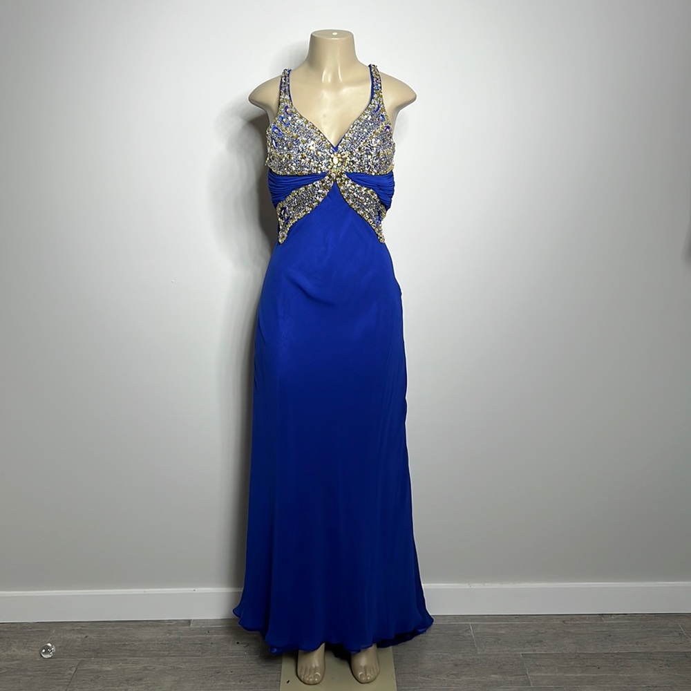 Royal Queen size 4 blue sequin gown satin lined